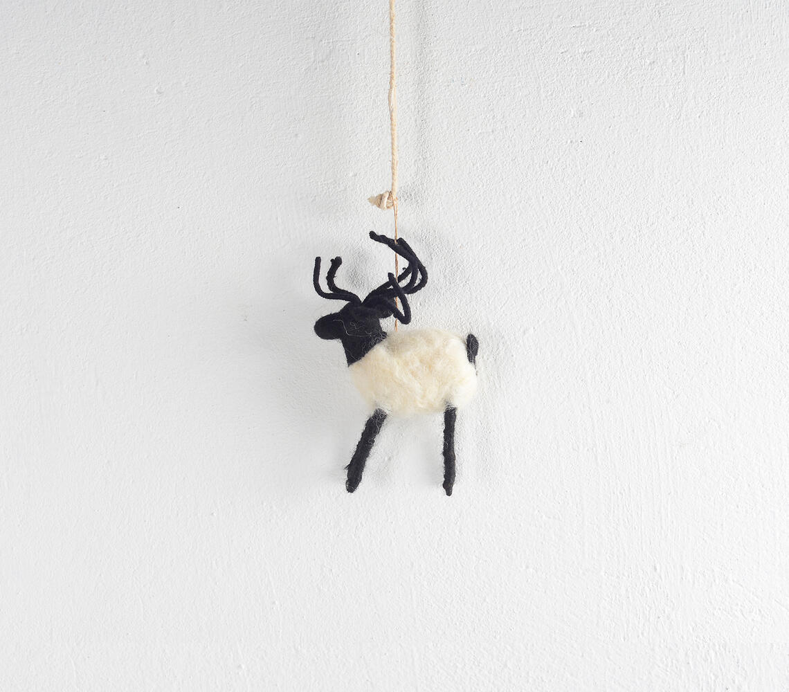 Set of 2 Christmas Felt Reindeer Ornaments | Festive & Charming Decorations